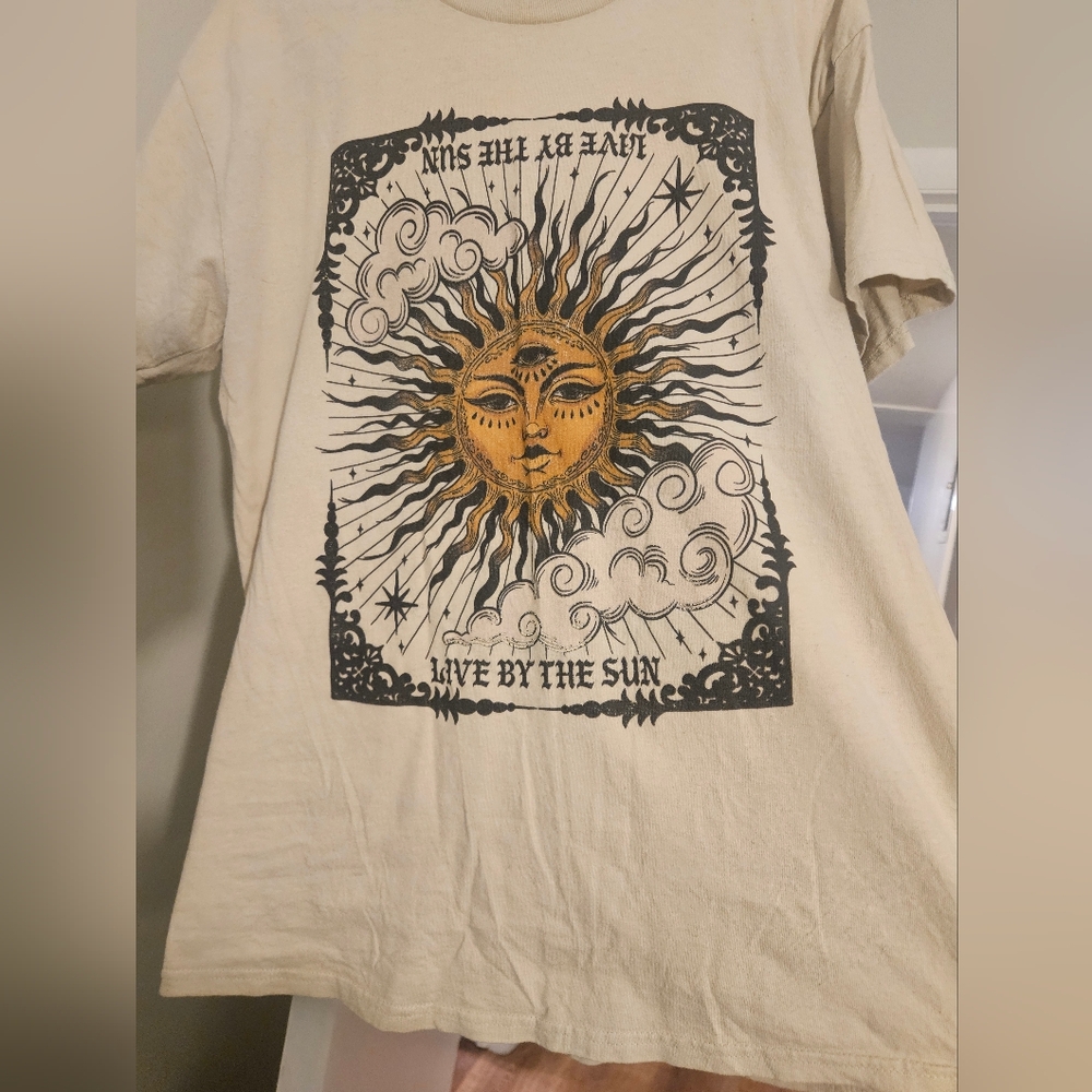Threadless Beige Graphic Tee - Picture 2 of 3